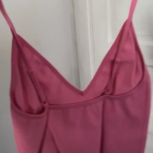 pink crop tank top